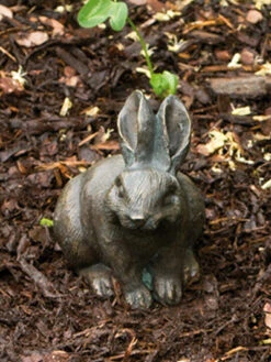 Bronzefigur Feldhase Sitzend (Art.Nr. 88255)